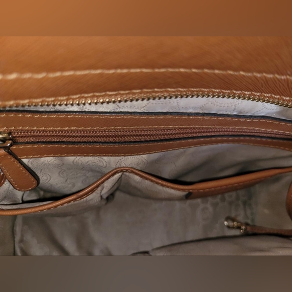 Michael Kors studded tote bag - Picture 2 of 16